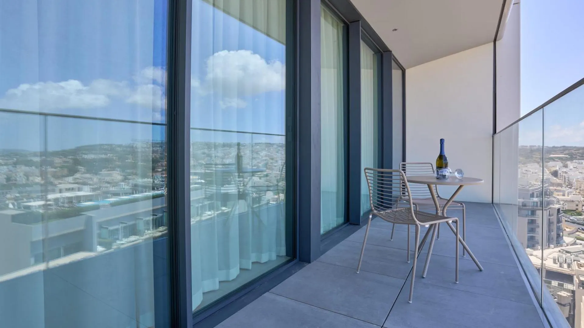 Mercury Tower Apartment With Stunning Sea Views Saint Julian's 0*,  马耳他